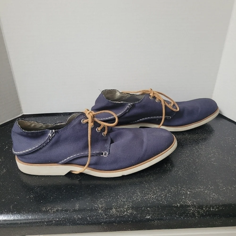 Sperry Topsider Blue Oxford Lace Up Shoes